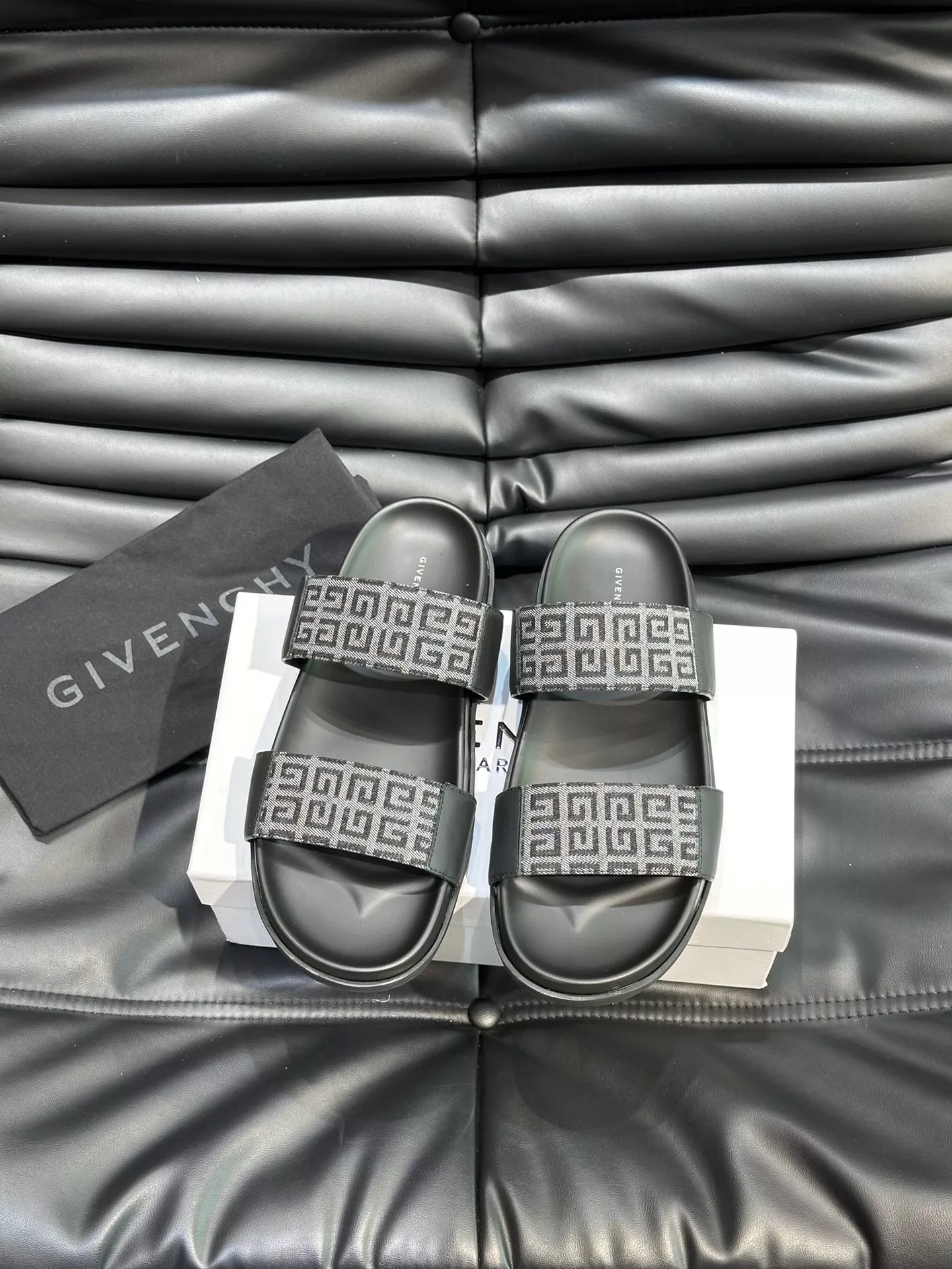 givenchy chaussons pour homme s_12a16b71